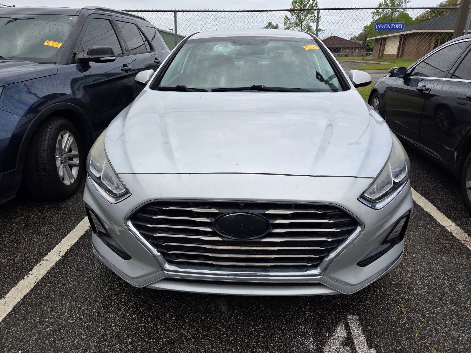 Used 2018 Hyundai Sonata SE image 2