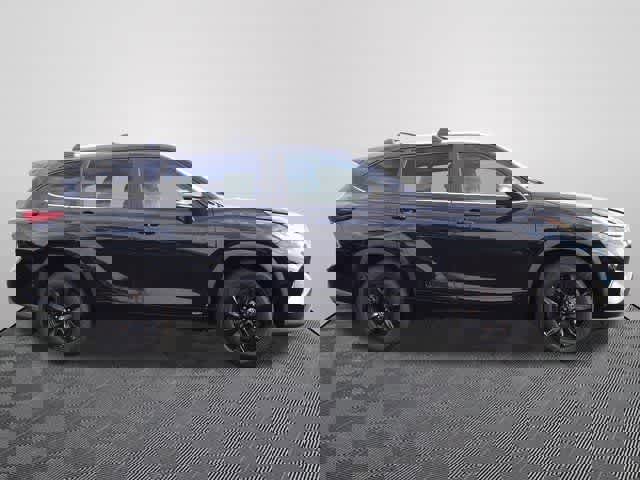 Used 2023 Toyota Highlander Bronze Edition image 4