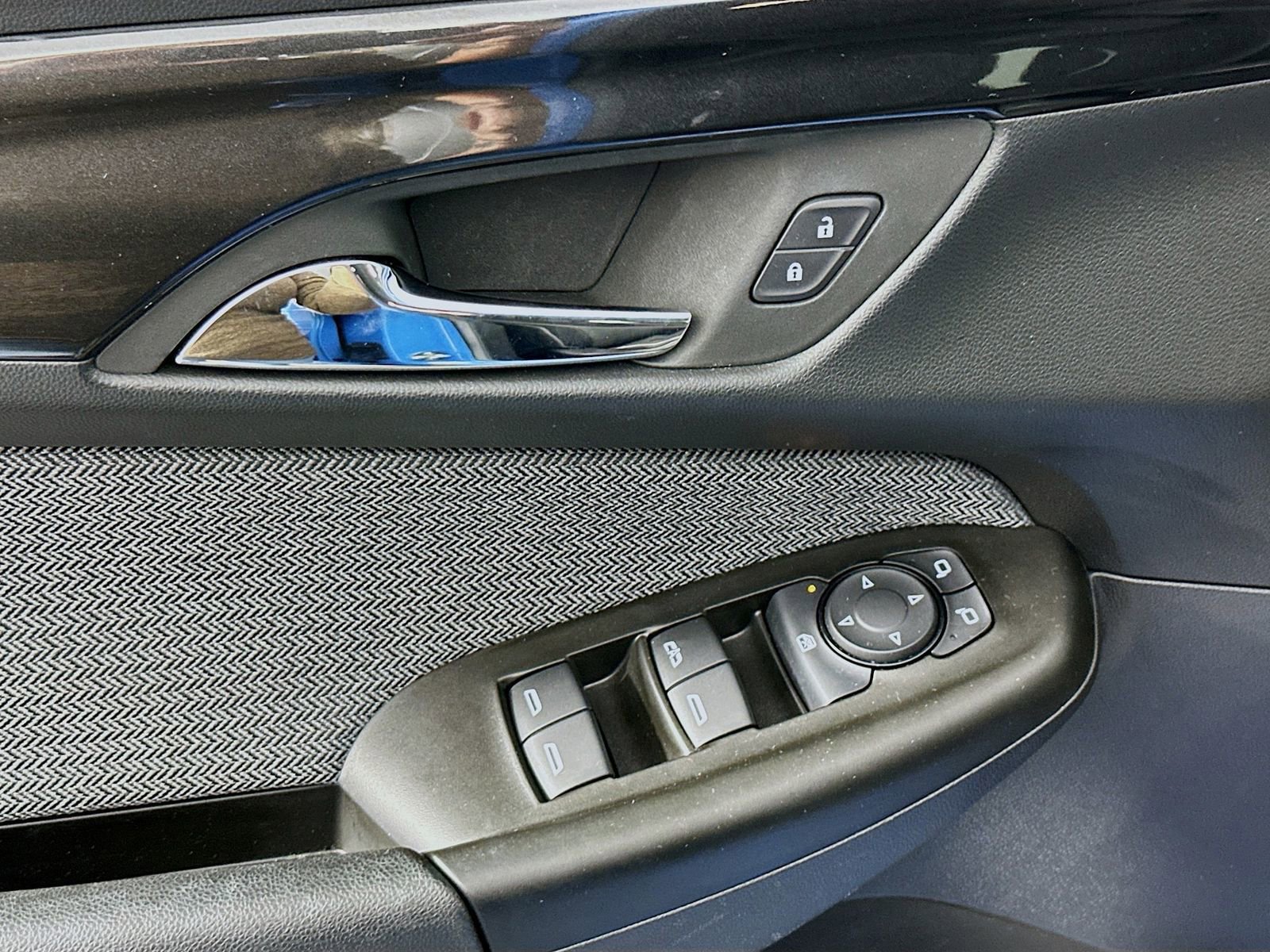 Used 2024 Chevrolet TrailBlazer LT w/ Convenience Package image 21