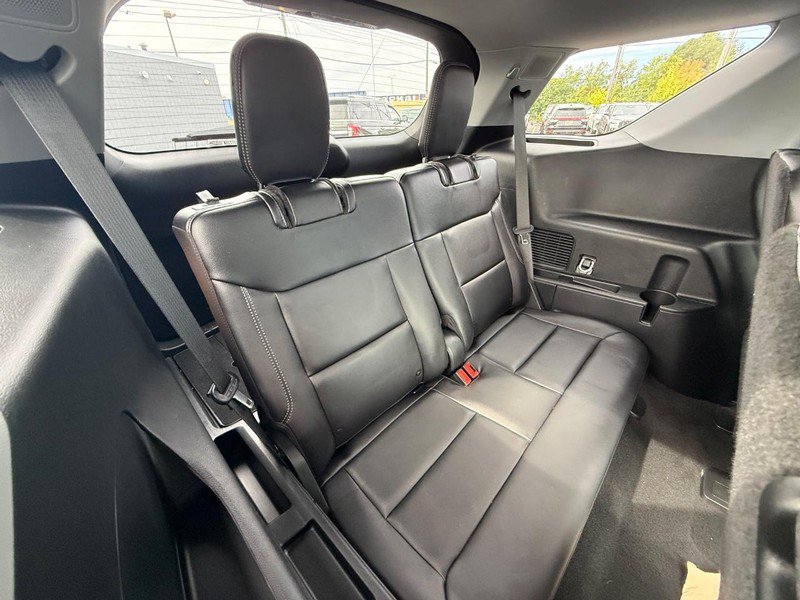 Certified 2023 Ford Explorer Limited w/ Limited Technology Package AWD/4WD image 15