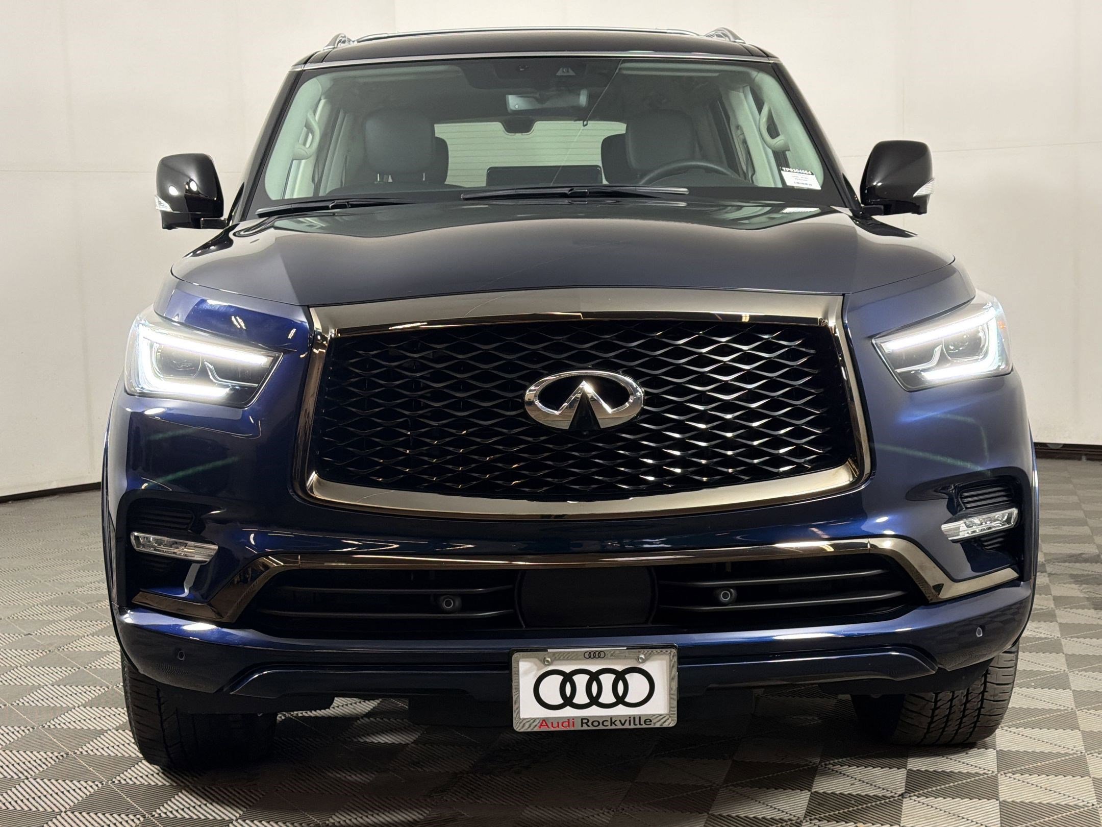 Used 2023 INFINITI QX80 Premium Select w/ Cargo Package AWD/4WD image 6