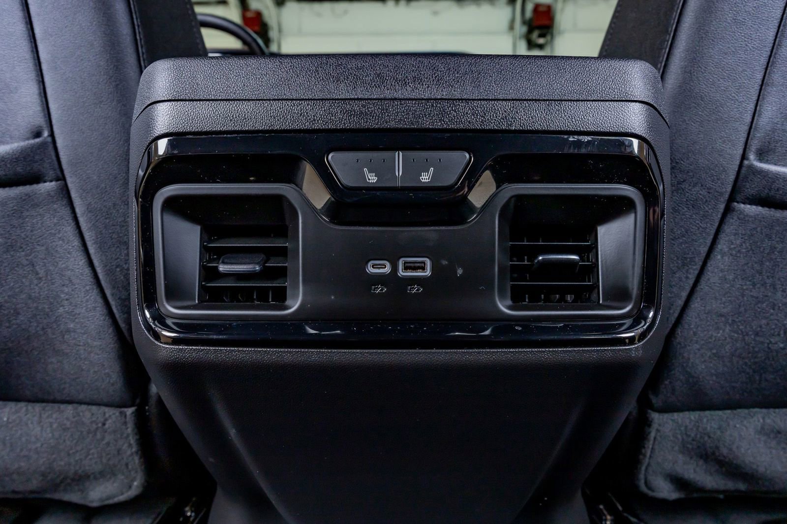 Used 2023 GMC Sierra 1500 AT4 w/ AT4 Preferred Package AWD/4WD image 33