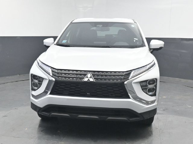 Used 2024 Mitsubishi Eclipse Cross SEL AWD/4WD image 11