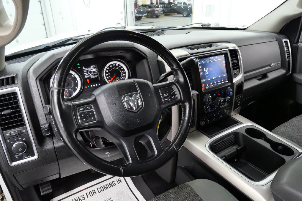 Used 2018 RAM 3500 Big Horn AWD/4WD image 12