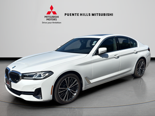 Used 2022 BMW 530i w/ Convenience Package RWD image 1