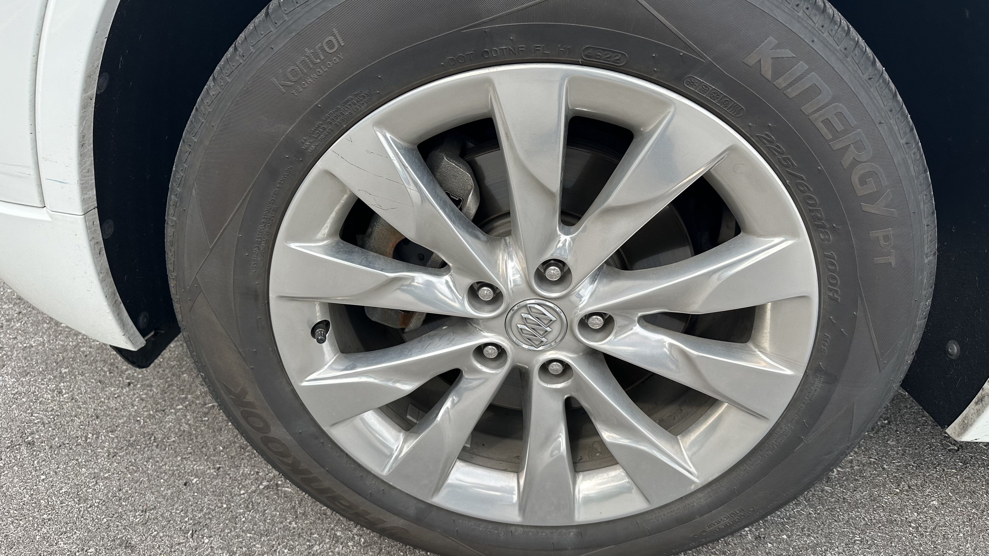Used 2017 Buick Envision Essence w/ LPO, Interior Luxury Package FWD image 12