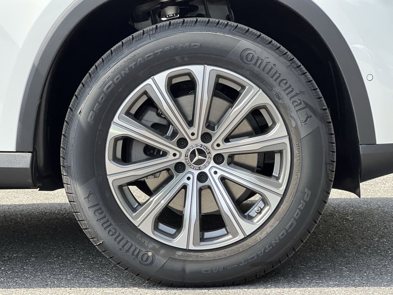 Certified 2025 Mercedes-Benz GLC 300 4MATIC image 10