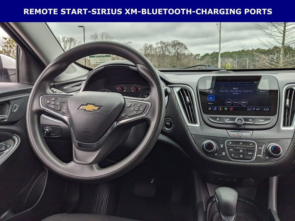 Used 2024 Chevrolet Malibu LT image 11