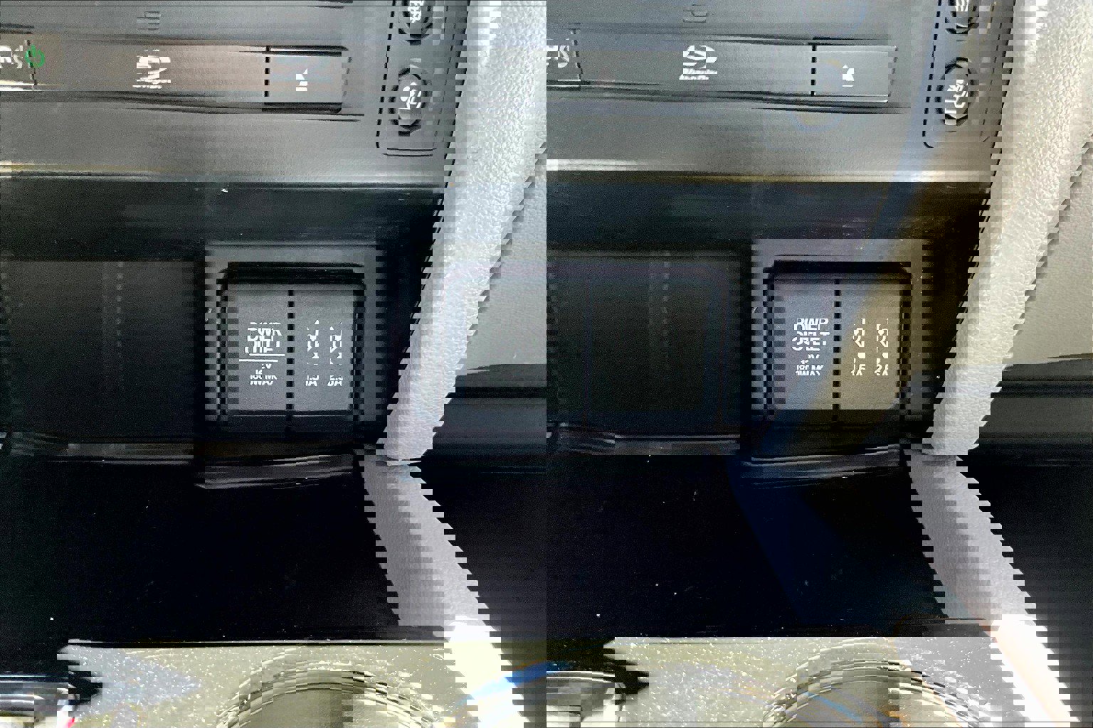 Used 2016 Honda Pilot Elite image 24