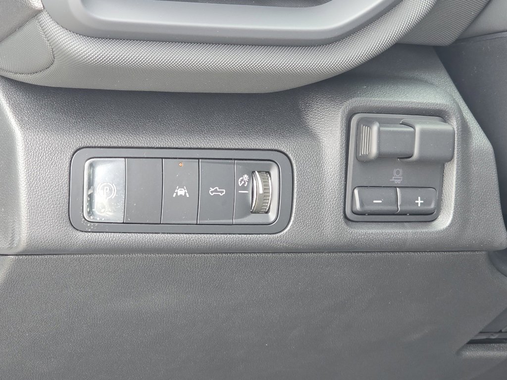 New 2026 Chevrolet Silverado EV LT image 8