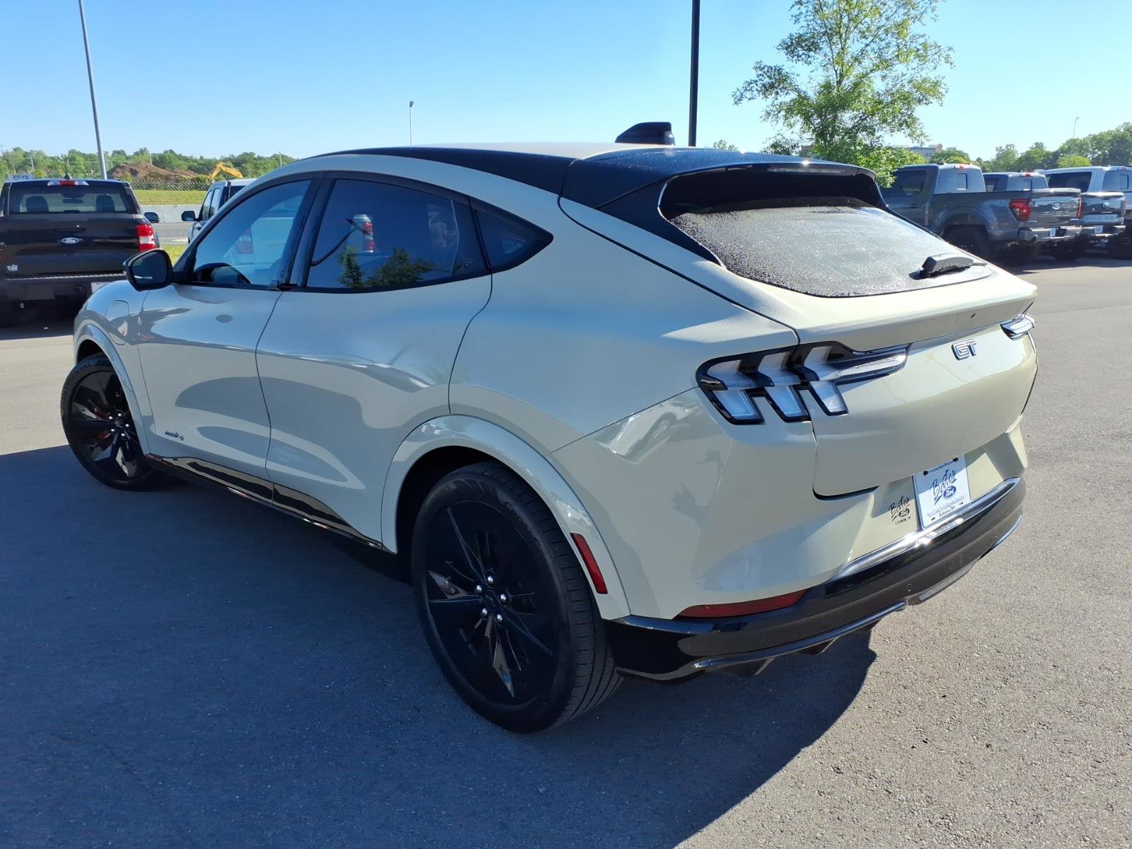Used 2025 Ford Mustang Mach-E GT AWD/4WD image 5