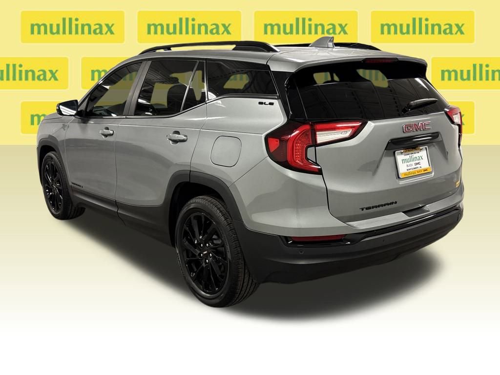 Certified 2023 GMC Terrain SLE w/ Driver Convenience Package image 17