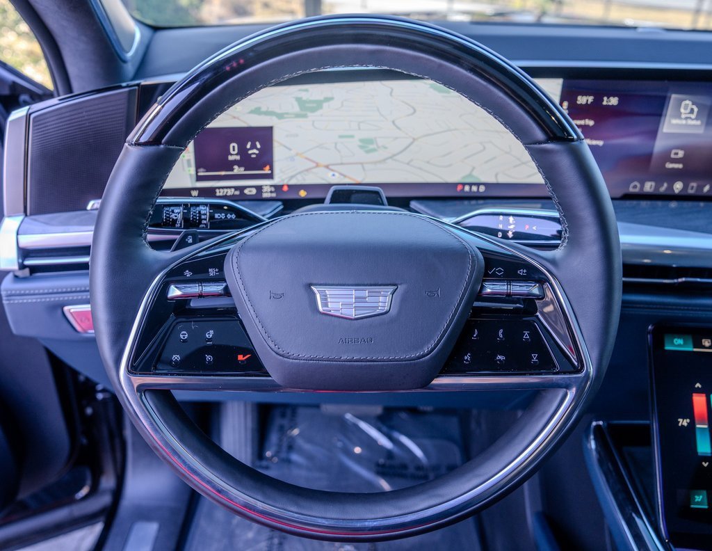 Used 2025 Cadillac Escalade IQ Luxury 2 image 5