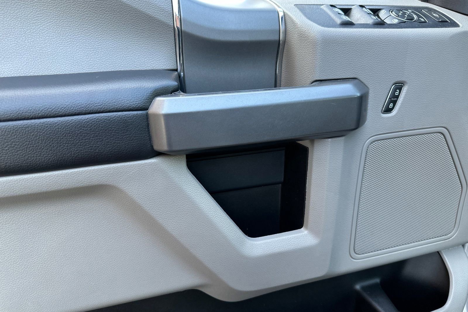 Used 2022 Ford F250 XLT w/ XLT Premium Package image 11