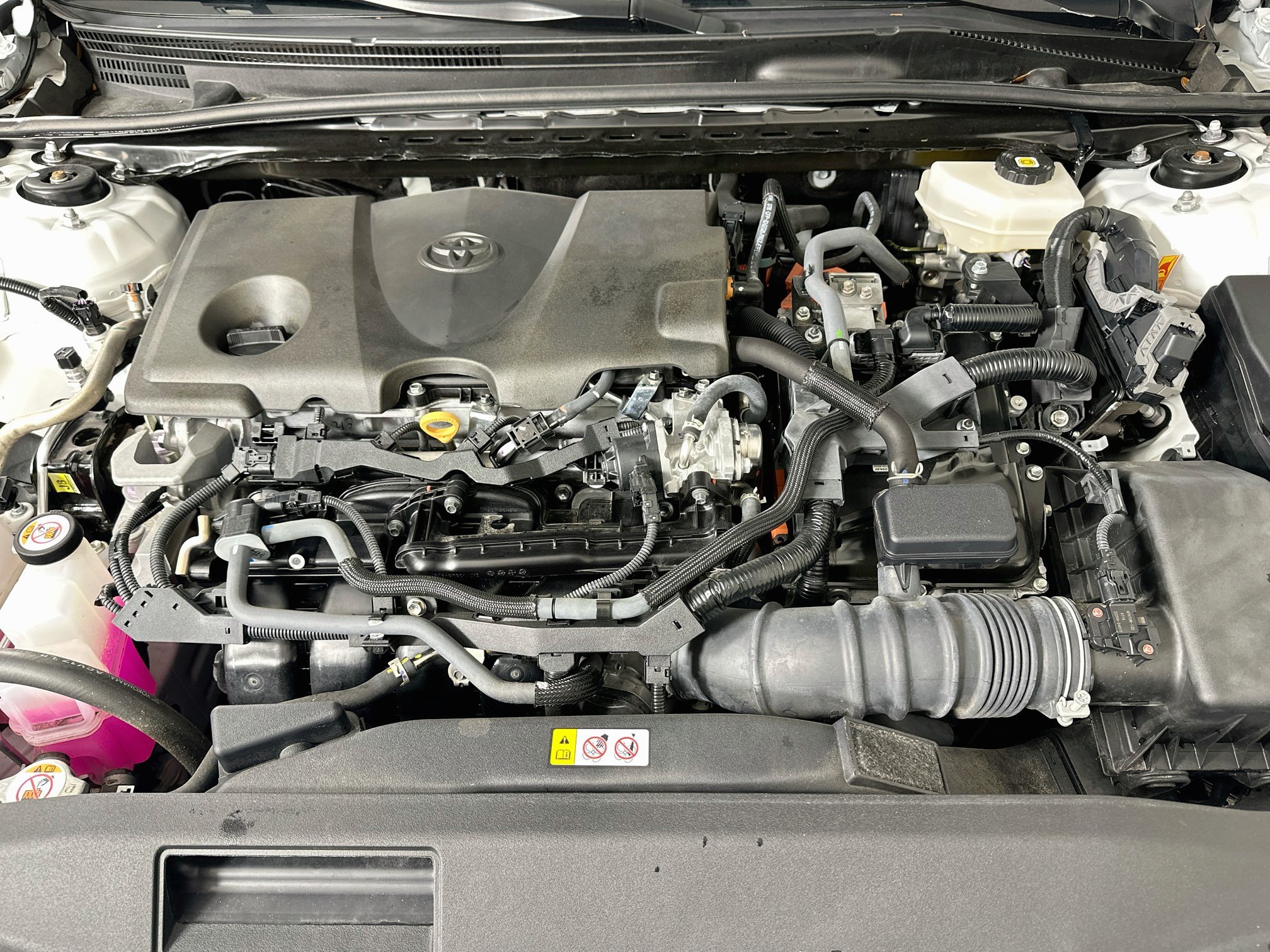 Used 2025 Toyota Camry LE FWD image 31
