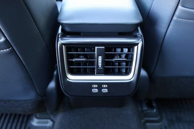 Certified 2025 Toyota Crown Signia w/ Advanced Technology Package AWD/4WD image 29