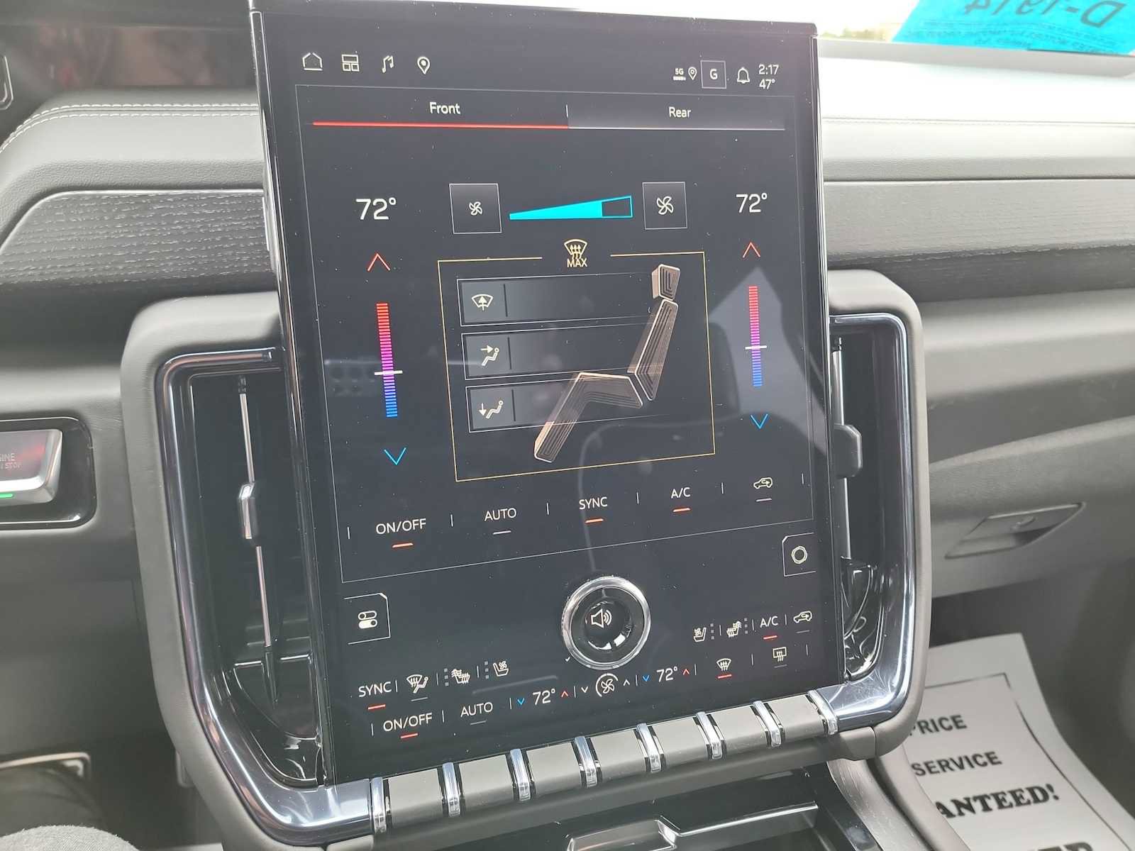 New 2026 GMC Yukon XL AT4 Ultimate AWD/4WD image 19