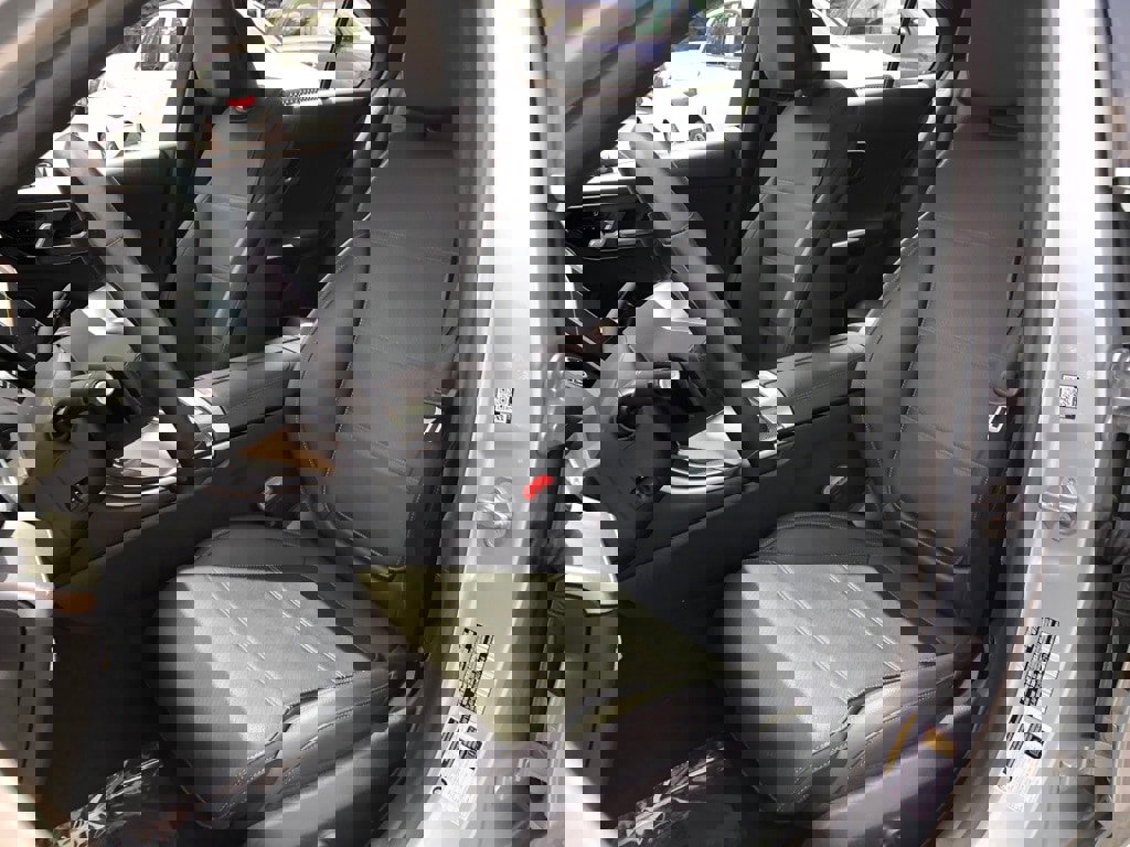 Certified 2023 Mercedes-Benz C 300 4MATIC Sedan image 32