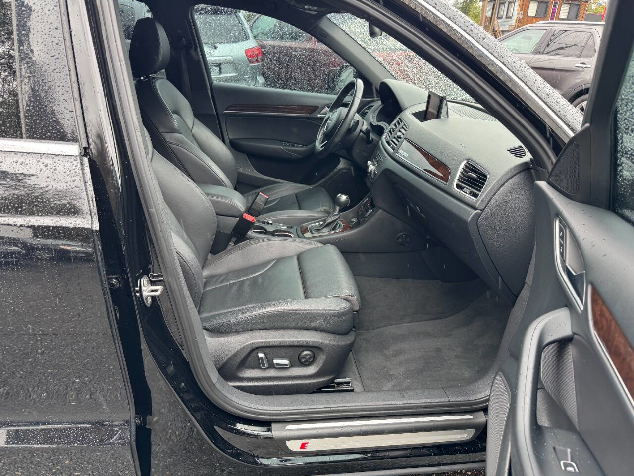 Used 2018 Audi Q3 2.0T Premium Plus w/ Premium Plus Package image 27