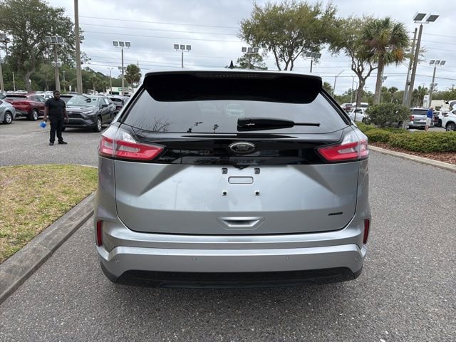 Used 2023 Ford Edge SE w/ Black Appearance Package AWD/4WD image 5