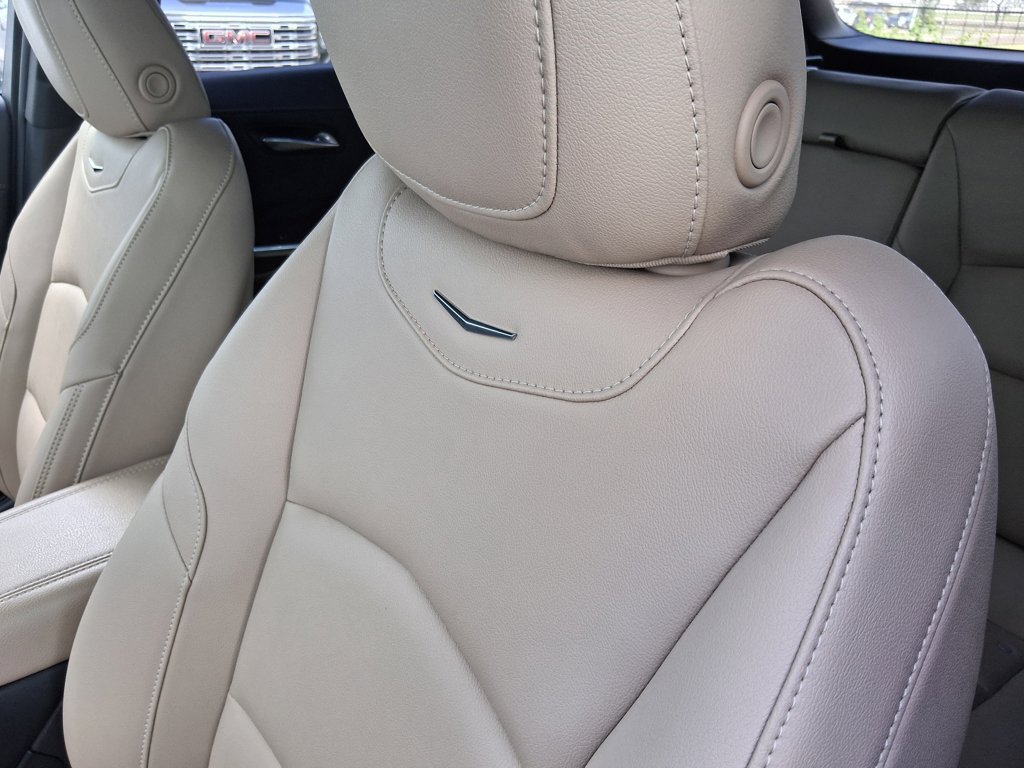 Certified 2024 Cadillac XT4 Luxury FWD image 19
