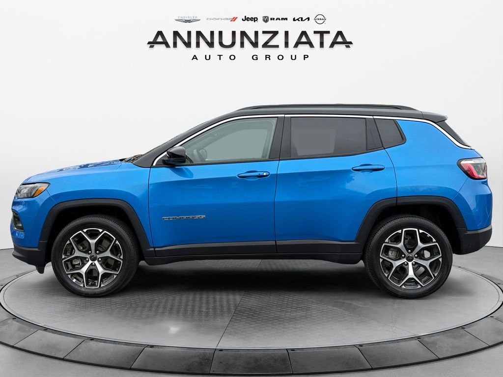 Used 2025 Jeep Compass Limited image 2