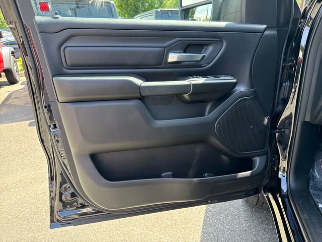 New 2026 RAM 1500 Express AWD/4WD image 15