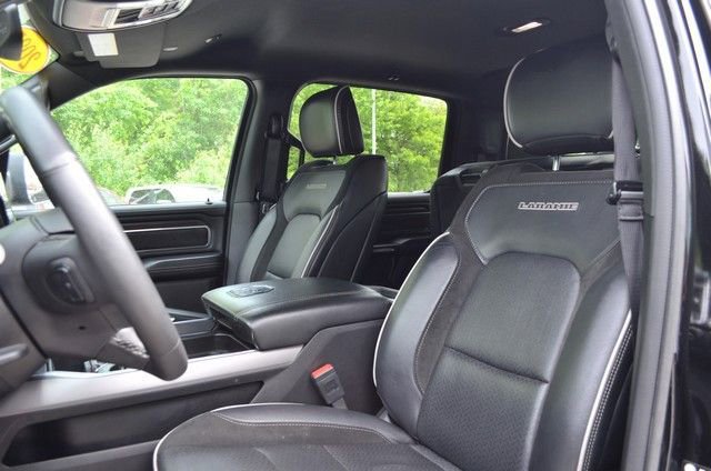 Used 2025 RAM 1500 Laramie AWD/4WD image 18