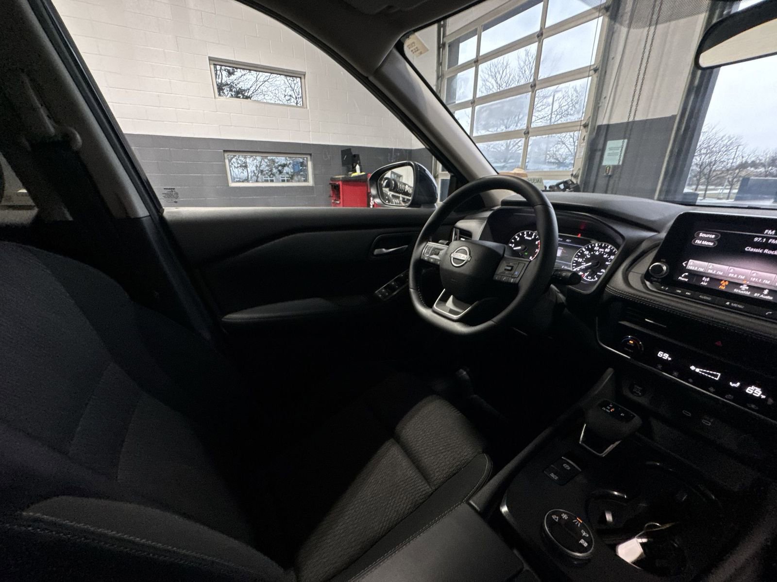 Certified 2026 Nissan Rogue SV image 7