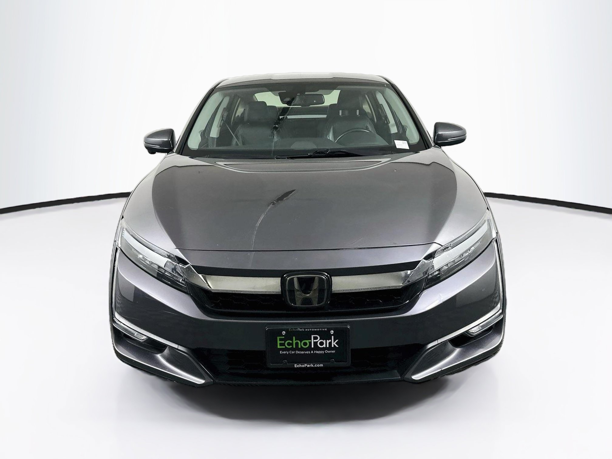 Used 2018 Honda Clarity Touring image 2