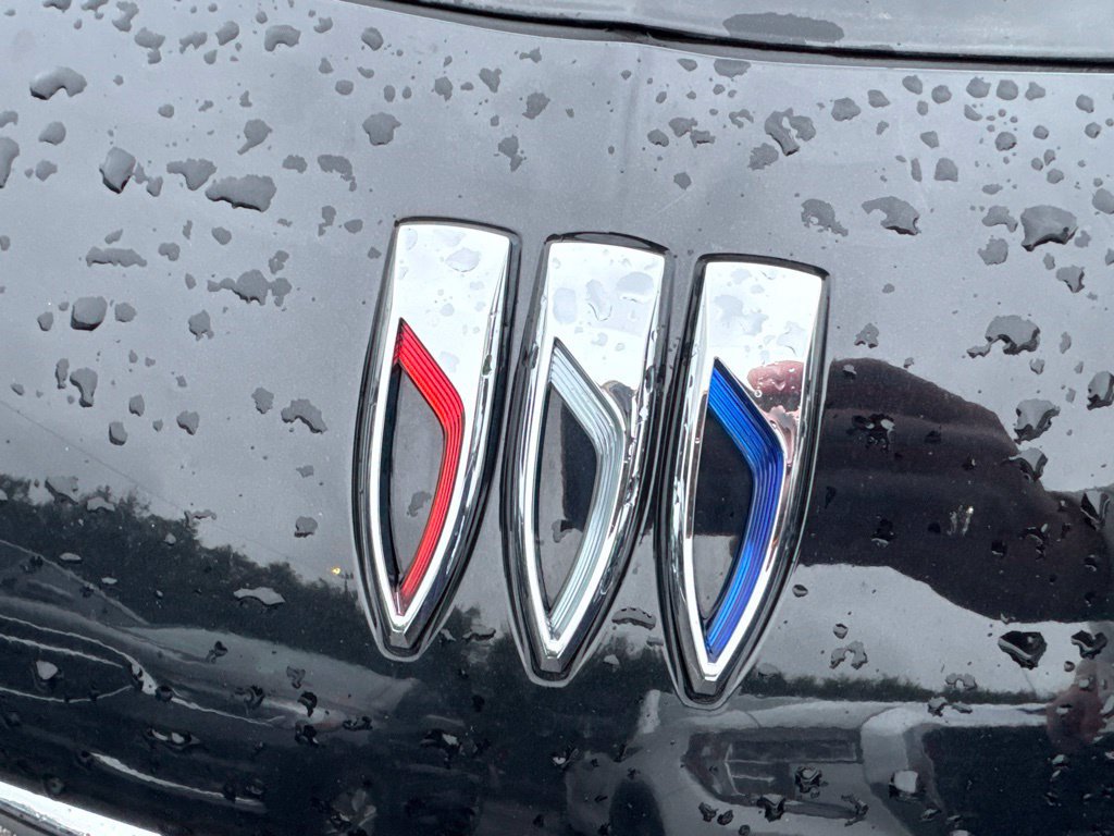 Certified 2025 Buick Encore GX Sport Touring w/ Experience Buick Package AWD/4WD image 26