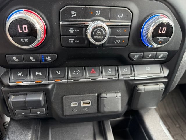Used 2020 GMC Sierra 1500 SLT w/ SLT Premium Plus Package AWD/4WD image 30