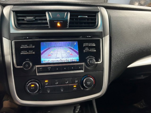 Used 2018 Nissan Altima 2.5 S FWD image 16