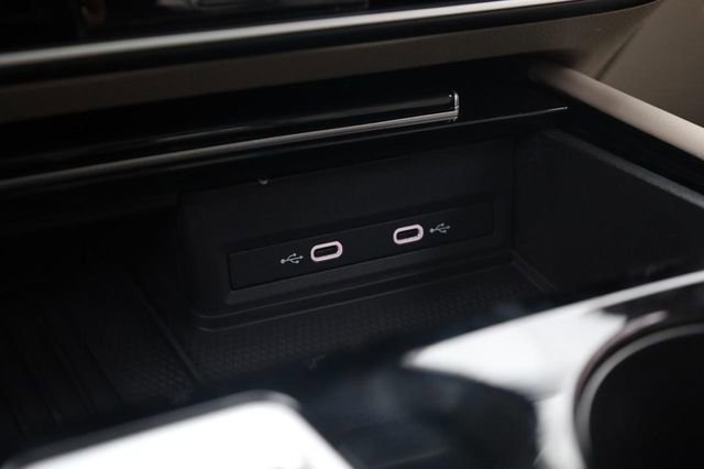 New 2026 Volkswagen Atlas SEL Premium R-Line image 19