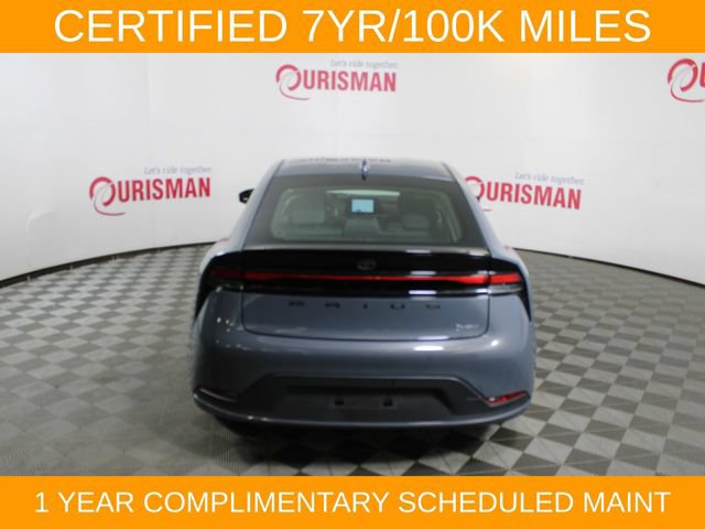 Used 2025 Toyota Prius LE FWD image 7