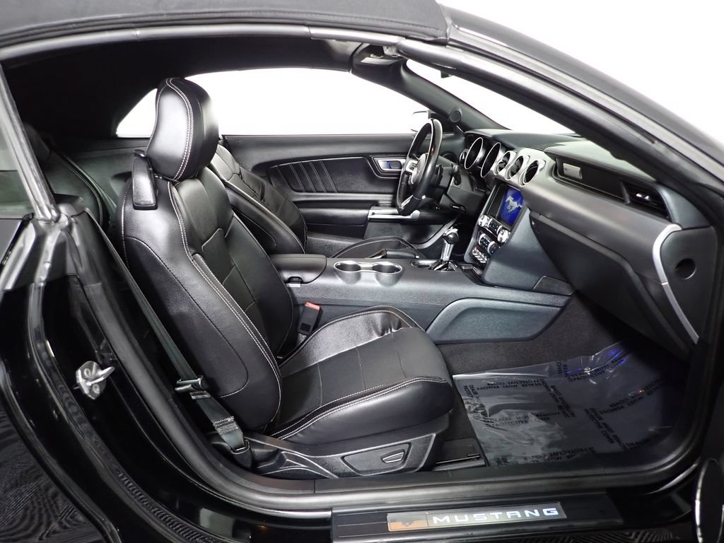 Used 2021 Ford Mustang GT Premium RWD image 33