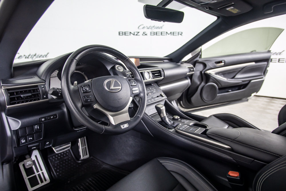 Used 2016 Lexus RC 200t RWD image 20