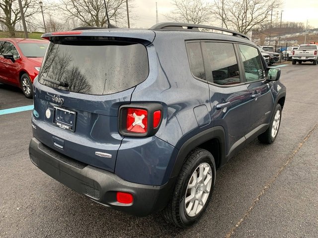 Used 2020 Jeep Renegade Latitude w/ Cold Weather Group image 7