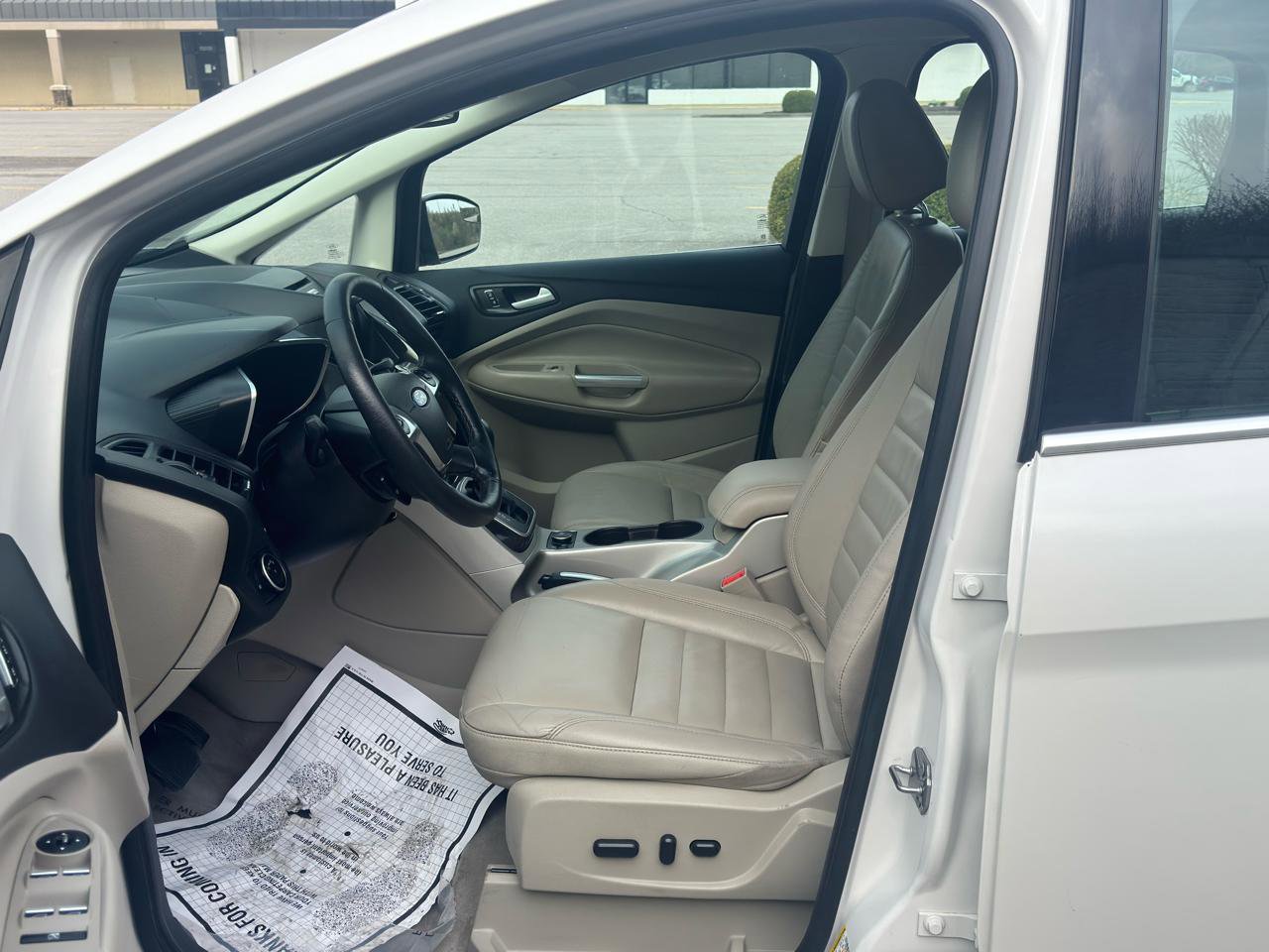 Used 2015 Ford C-MAX Energi SEL w/ Equipment Group 301A image 14