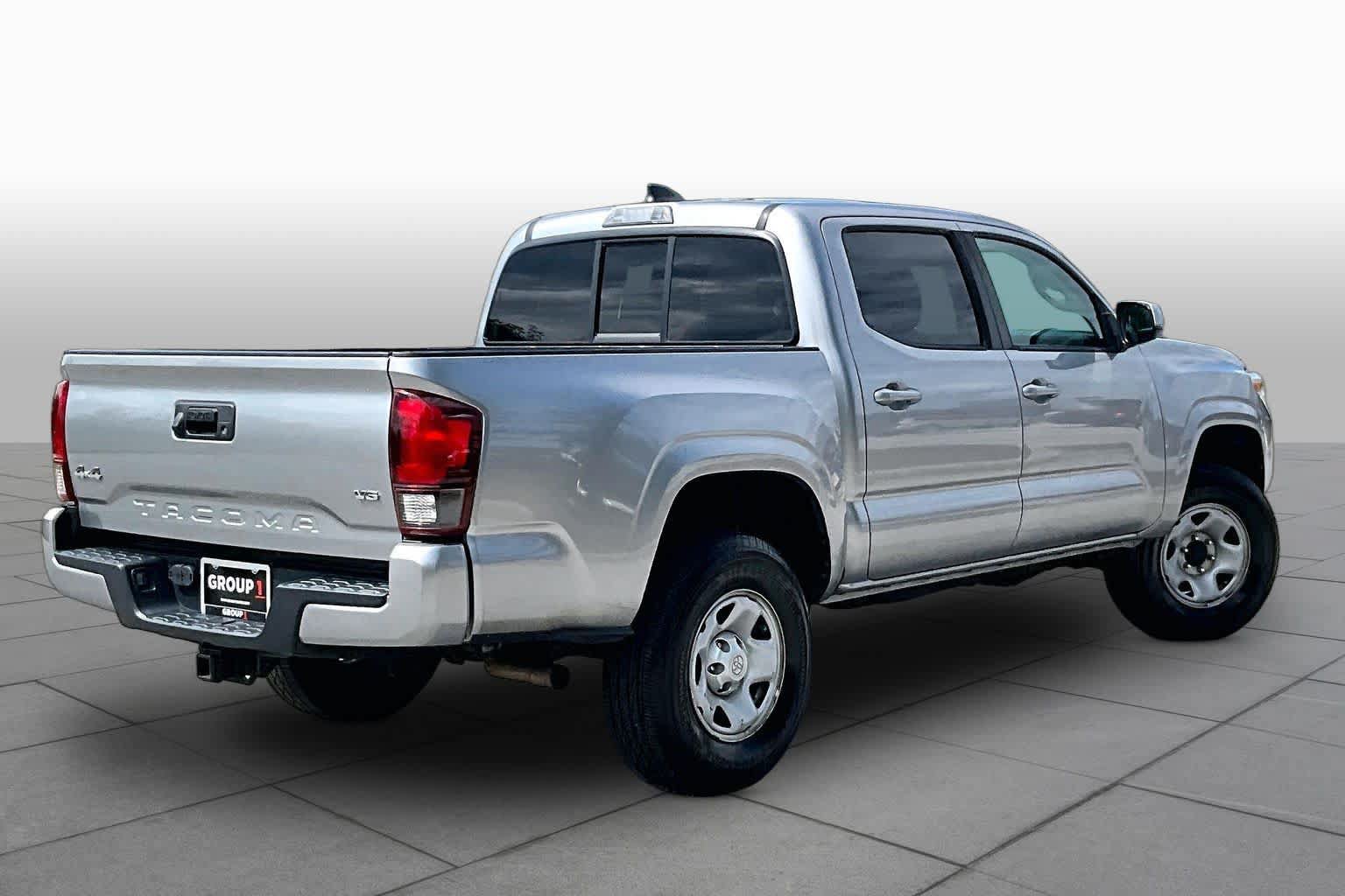 Used 2021 Toyota Tacoma SR AWD/4WD image 13