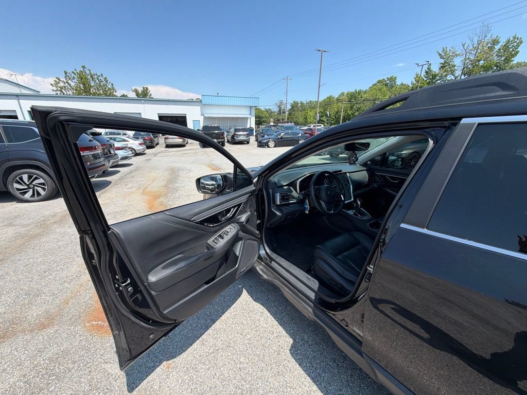 Used 2020 Subaru Outback Limited w/ Popular Package #2 AWD/4WD image 14
