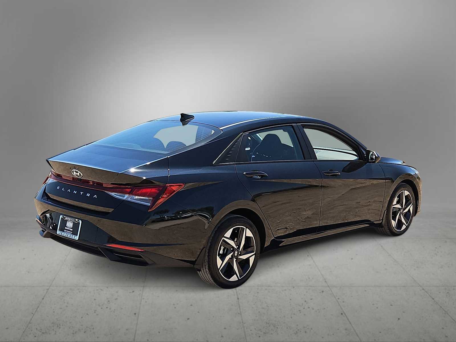 Certified 2023 Hyundai Elantra SEL w/ Convenience Package FWD image 8