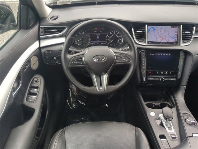 Used 2019 INFINITI QX50 Essential w/ Premium Heat Package image 16