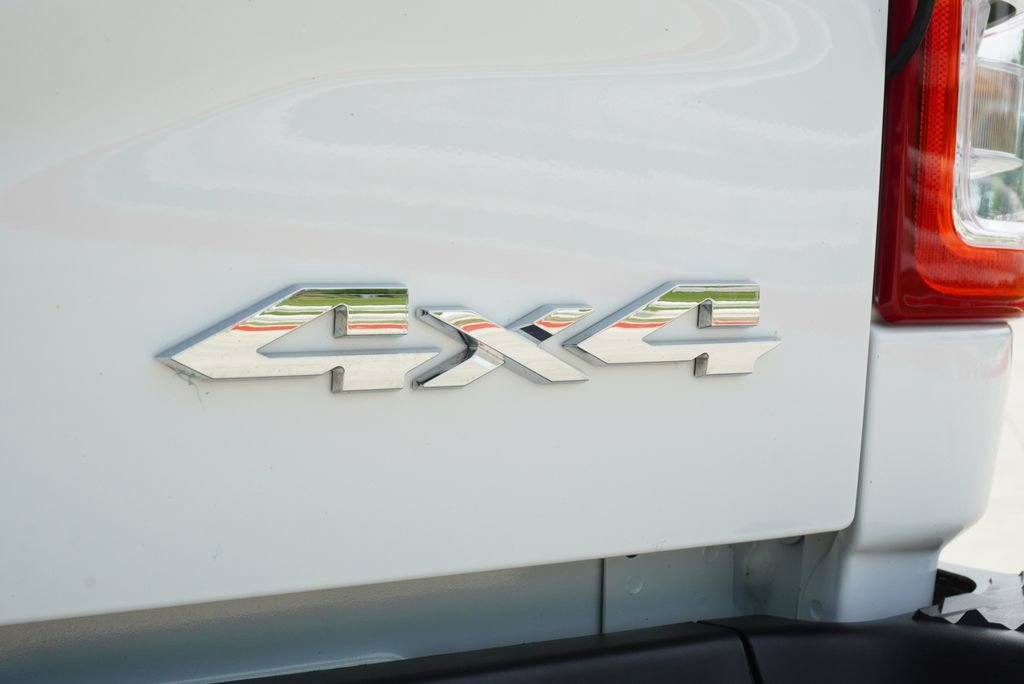 Used 2024 RAM 2500 Tradesman w/ Chrome Appearance Group image 8