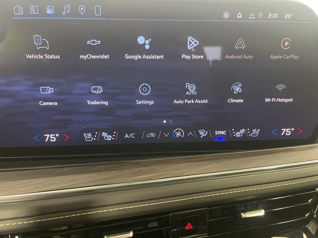 New 2026 Chevrolet Suburban Premier AWD/4WD image 34