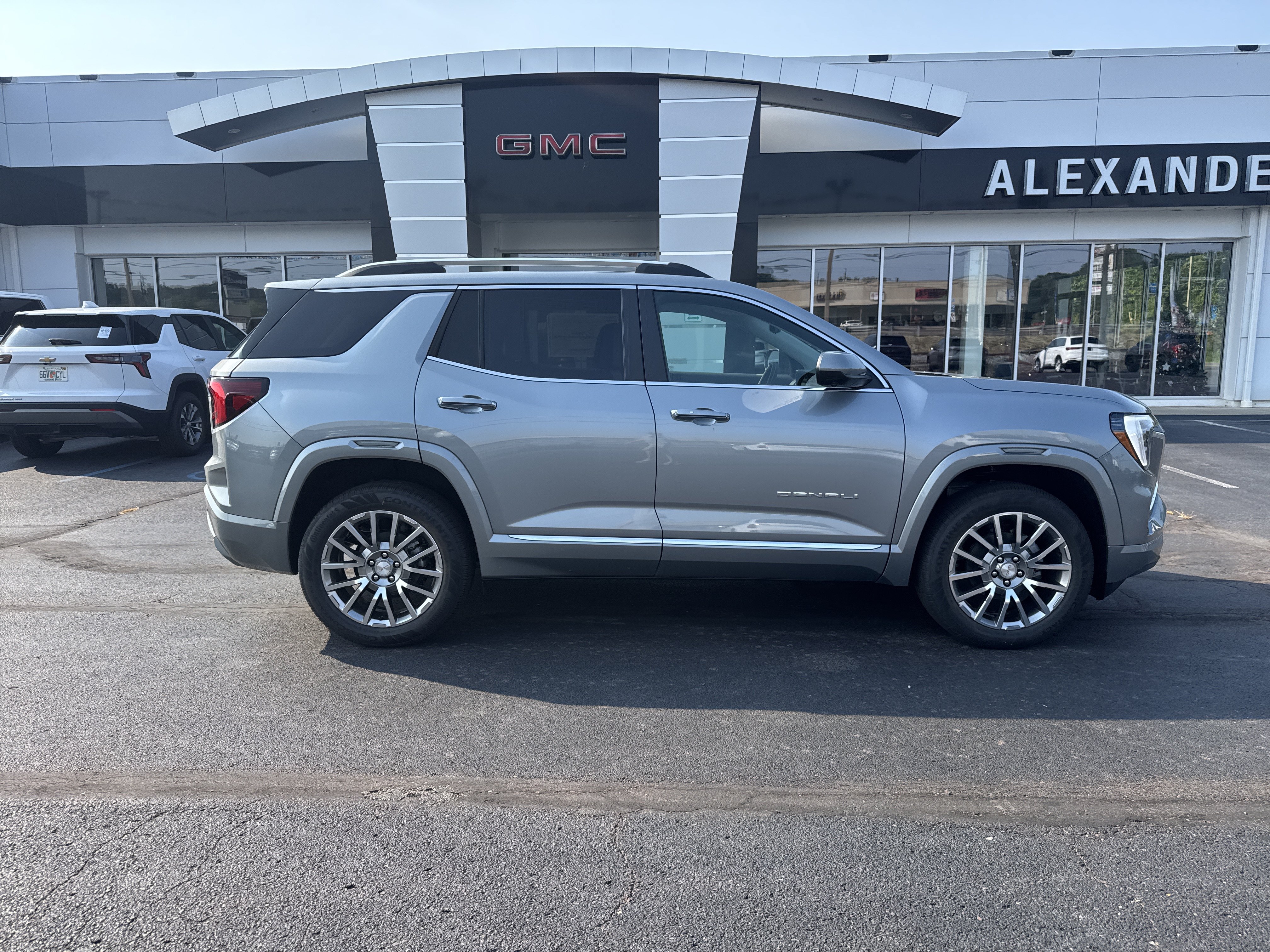 New 2027 GMC Terrain Denali AWD/4WD video 2