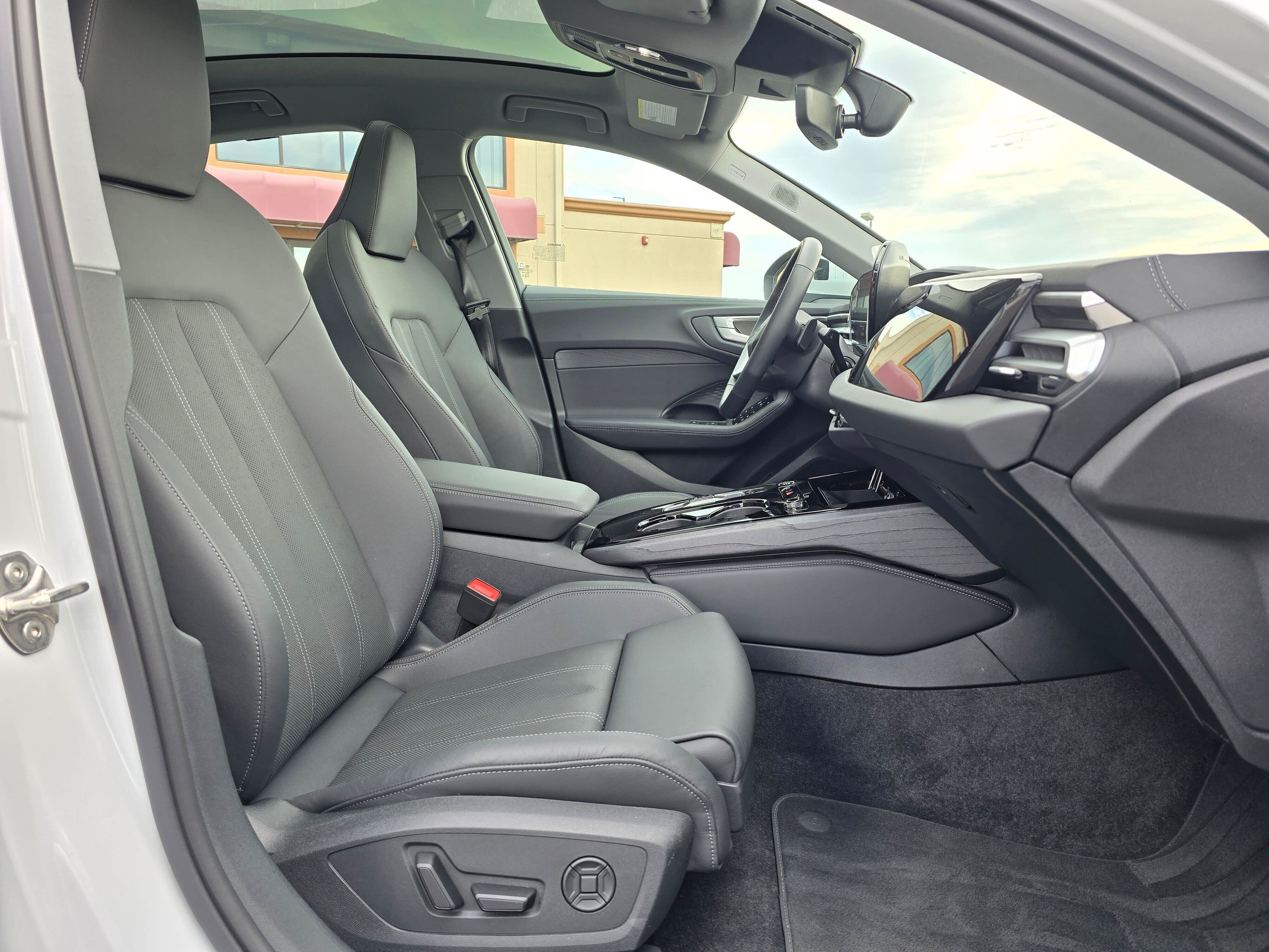 Certified 2025 Audi A5 2.0T Premium Plus w/ Premium Plus AWD/4WD image 15