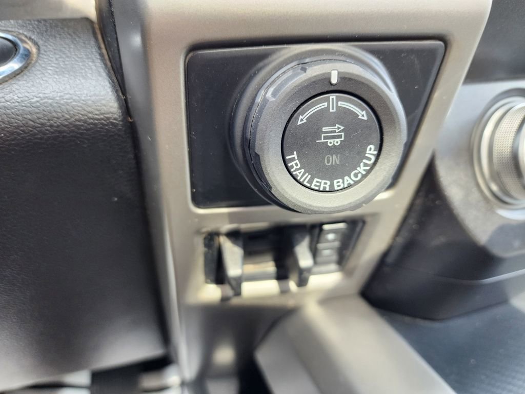 Used 2019 Ford F150 Lariat w/ Equipment Group 502A Luxury image 46