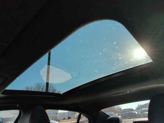 Used 2023 Genesis G70 2.0T w/ Sport Prestige Package image 26