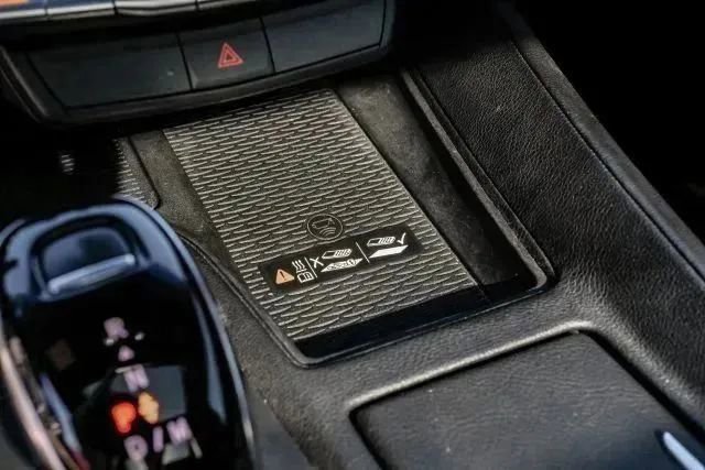 Used 2020 Cadillac CT5 Luxury w/ Sun And Sound Package image 32